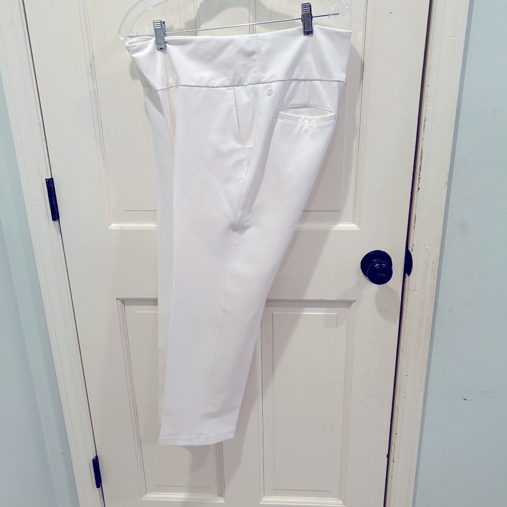 NWOT Adidas women’s capris
